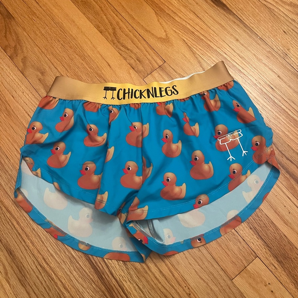 Rubber ducky patterned chicknlegs